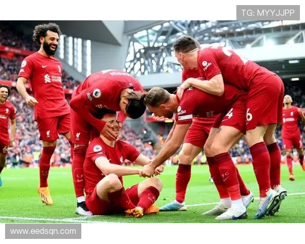 与足球明星深情对视的瞬间视频记录你的心跳与梦想