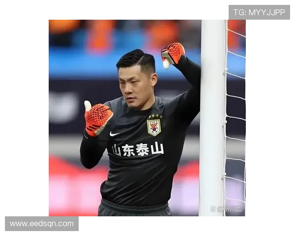 中国足球明星男的崛起与挑战：从青训到职业联赛的奋斗历程